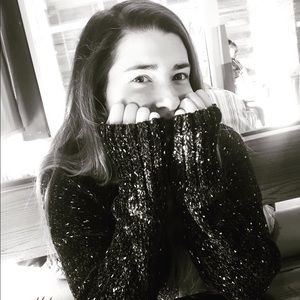 Meet your Posher, Renee